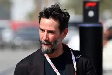 Hollywood trifft F1: Keanu Reeves begleitet Cadillac zum ersten Rennen