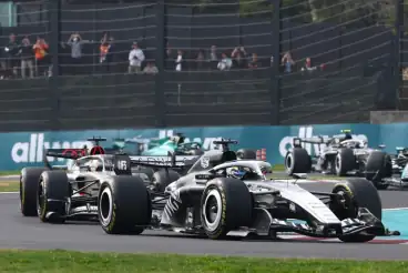 Cadillac vor Mammutaufgabe: Besser entwickeln als die anderen Teams