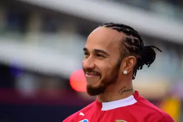 Lewis Hamilton’s “big push” as he “refuses” to leave Ferrari without an F1 title