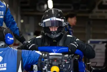 Haas signs former F1 racer as reserve driver