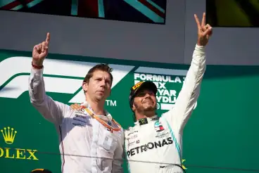 Lewis Hamilton hailed by James Vowles over handling of 2021 championship loss