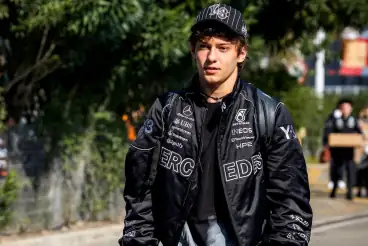 Kimi Antonelli Topps card sells for over $200,000 in record-breaking auction