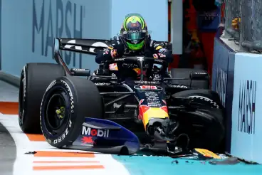 Isack Hadjar explains how he went from “flying” to hitting the wall in Miami GP