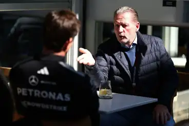 Red Bull F1 team boss: "No intention behind" Jos Verstappen and Toto Wolff public meeting
