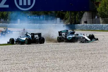 How Toto Wolff and Mercedes want to avoid a repeat of 2016 with Kimi Antonelli and George Russell