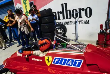 Gilles Villeneuve’s final F1 race helmet breaks auction record