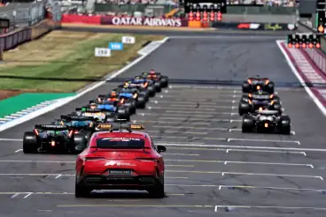 Our summer motorsport book guide