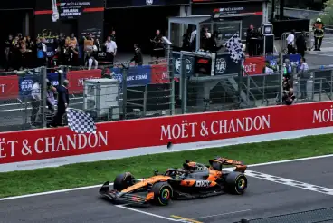 Mark Hughes: The McLaren F1 room central to its Belgian GP dominance