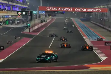 Our verdict on McLaren's Qatar self-sabotage + F1 title fight