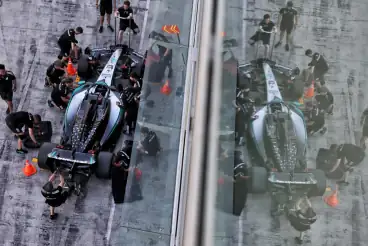 Leading Mercedes F1 designer to step down