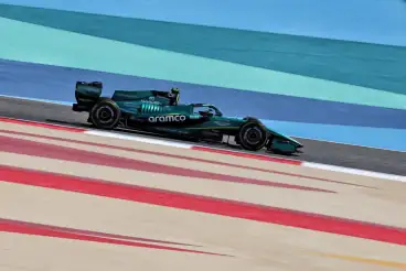Aston Martin brings out red flag in first F1 test race simulation