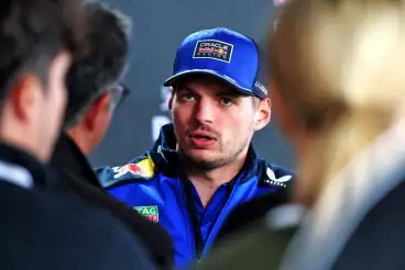 F1 stars vs the media - A champion's theories