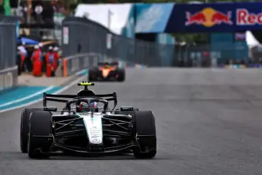 Antonelli resists Norris challenge to win entertaining Miami GP