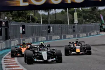 F1's V8 plan has the backing of its most successful hybrid era team