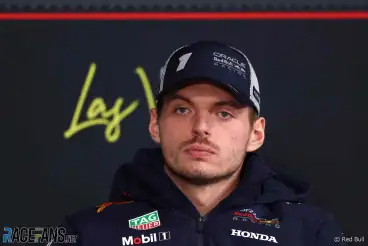 Verstappen says he “needs a lot of luck” to win the championship