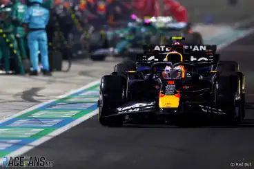 McLaren’s decision not to pit under Safety Car was an “interesting move” – Verstappen