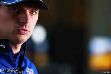 Round-up: Verstappen ‘hasn’t done many laps in the simulator’ on 2026 car, and more