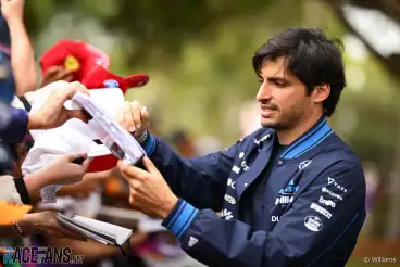 Round-up: Sainz ‘has all the potential to be a team principal’ says Vowles, and more