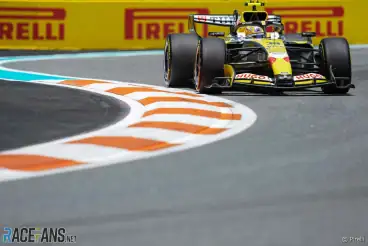 Lawson ‘can’t understand how it’s possible’ stewards missed Albon’s track limits breach