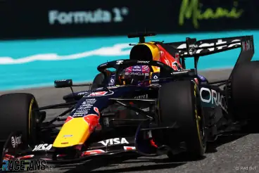Verstappen sees “light at the end of the tunnel” after best qualifying result of 2026