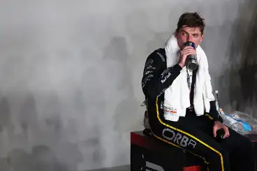 Verstappen gokte met zachte band in Singapore: ‘Je moet soms iets anders proberen’
