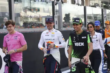 Max Verstappen: ‘Antonelli stond van alle rookies het meest onder druk’