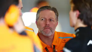 Zak Brown behoedzaam: ‘Nieuwverworven titel stelt niets voor in 2026’