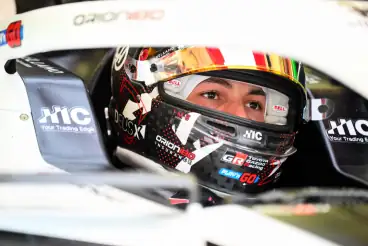 Oliver Bearman droomt van Ferrari-stoeltje: ‘Daar wil ik titels winnen’