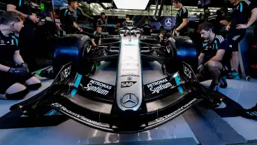 Silberpfeile bringen sich in Position: Deshalb ist Mercedes jetzt Favorit