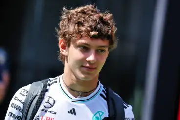 Mercedes gerät nicht in Panik nach schwierigen Monaten für Antonelli: Darum