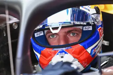 Sicherheitsfahrer genießt den Umgang mit dem 'offenen' Verstappen