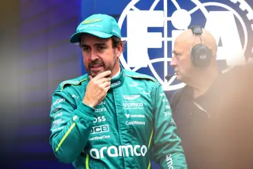Alonso platzt vor Wut über Hamilton: 'Ich kann es verdammt nochmal nicht glauben