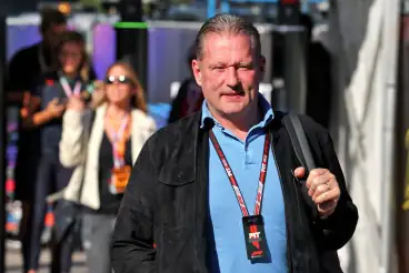 Jos Verstappen bezeichnet Schumachers Behauptungen zum Abgang Markos bei Red Bull als 'Bullsh**'