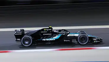 Bahrain F1 test: Antonelli leads Mercedes 1-2 on final day