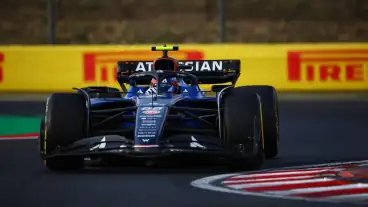 Carlos Sainz reveals Williams' FW47 shortcoming as Ferrari comparison made