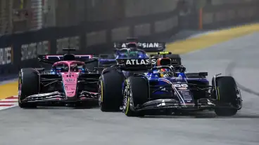 Carlos Sainz's WAGS and VIP complaint with key moments missed in Singapore
