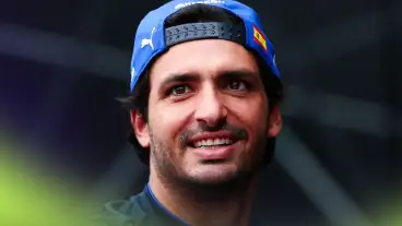 What Carlos Sainz has 'heard' about the Mercedes engine ahead of F1 2026 reset