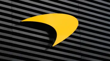 McLaren blasted for 'no sense huge mistake' with driver exit as Red Bull lurks