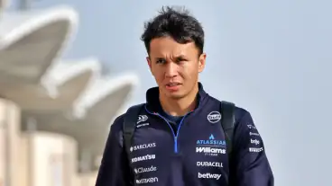 Alex Albon details ‘enormous list of issues’ with Williams car
