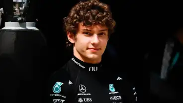 Antonelli leads Mercedes 1-2 as Norris is hit by yet more reliability troubles