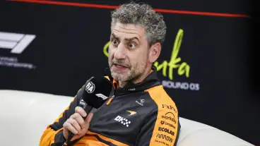 McLaren boss details early Mercedes engine challenge