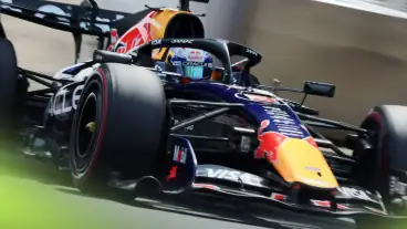 Max Verstappen tests rotating Red Bull RB22 rear wing as Silverstone images emerge