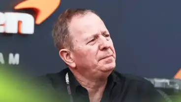 Martin Brundle reacts after Jimmy Fallon bites mic sock in Miami grid walk chaos