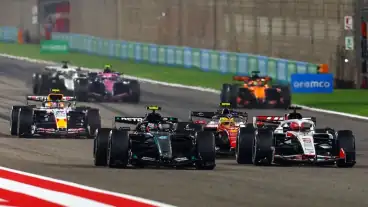 Russell admits concern over Hamilton's fast Ferrari practice starts