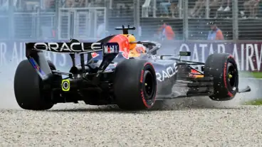 Verstappen has X-ray on hands after 'very weird' crash
