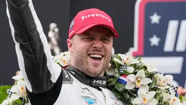 Rosenqvist wins dramatic Indy 500 title