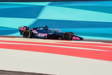 Alpine boss Nielsen blasts Mercedes accusers