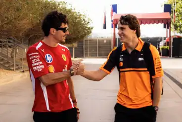 Piastri and McLaren top Bahrain mileage