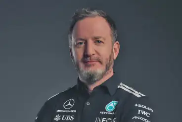 Mercedes updates leadership