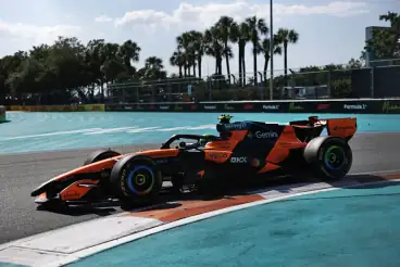 Norris on pole for Miami Sprint